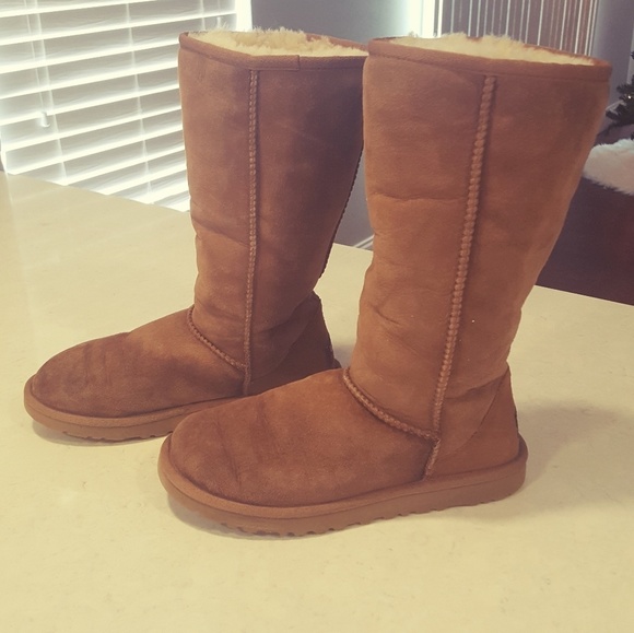 tan tall ugg boots